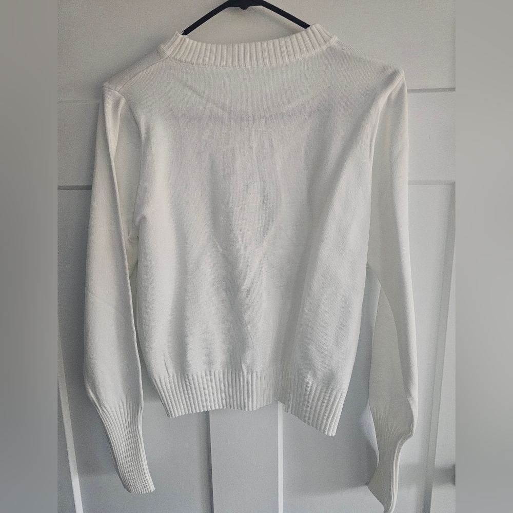 New! French Design Paris Soft Winter White Sweater Medium - Picture 4 of 7